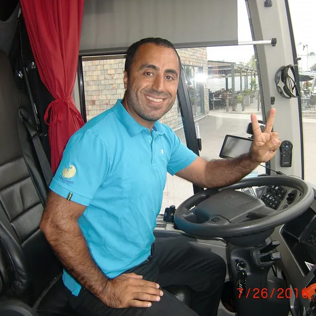 Özz Nujen